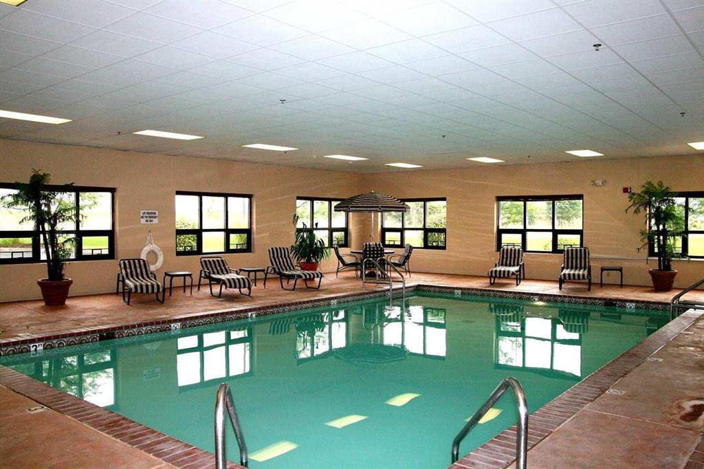 Hampton Inn Сиймор Съоръжения снимка